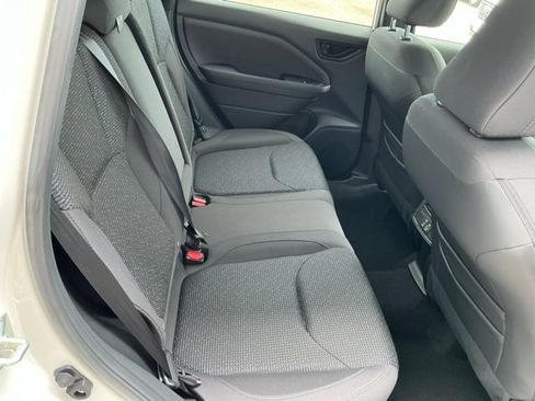 Used 2025 Subaru Forester Premium AWD/4WD image 17