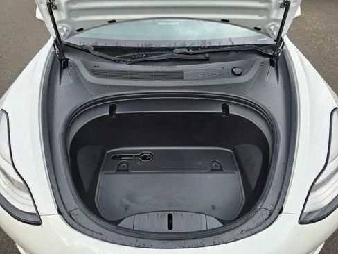 Used 2020 Tesla Model 3 Standard Range Plus image 38