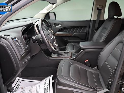 Used 2022 GMC Canyon Denali w/ Denali Black Edition Package image 12