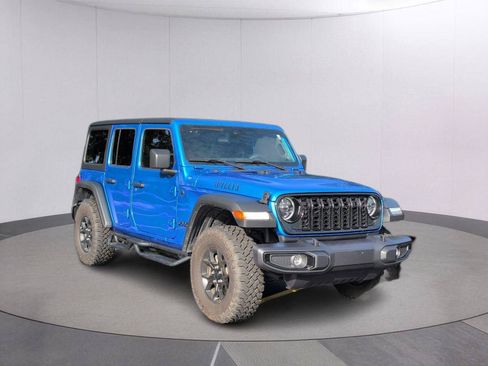 Used 2025 Jeep Wrangler Unlimited Sport AWD/4WD image 9