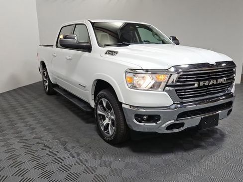 Used 2022 RAM 1500 Laramie AWD/4WD image 4