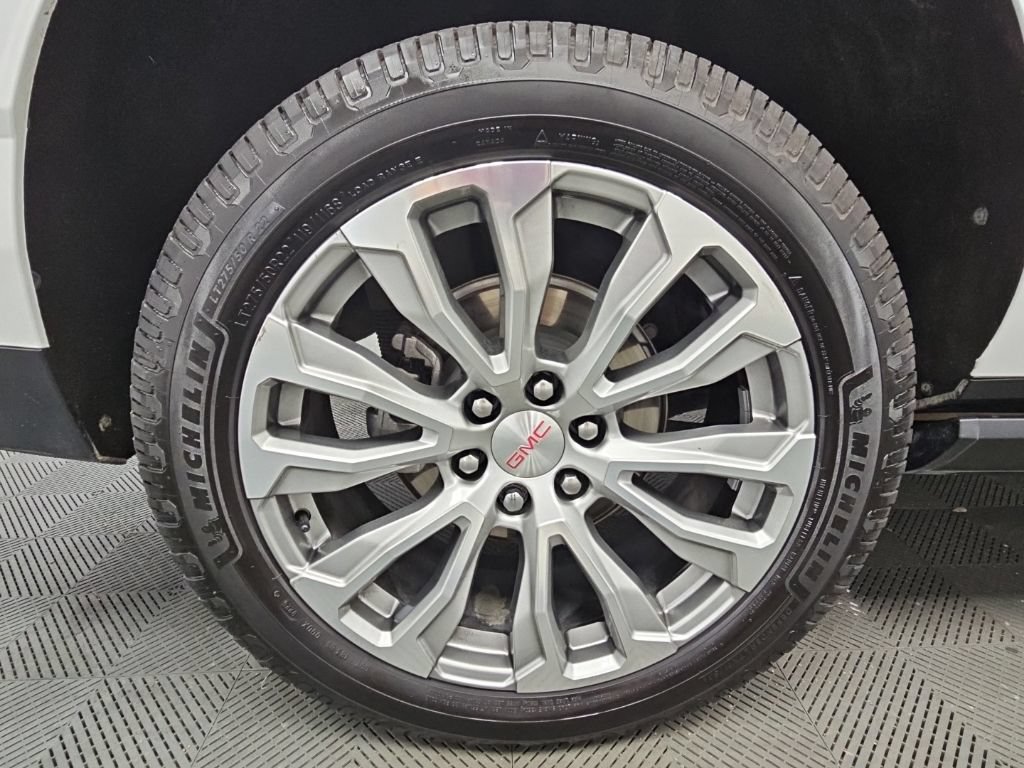 Certified 2023 GMC Yukon XL Denali w/ Denali Reserve Package RWD image 55