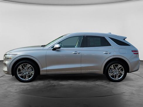 Used 2025 Genesis GV70 2.5T AWD/4WD image 6