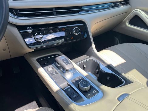Used 2023 INFINITI QX60 Luxe w/ Cargo Package FWD image 17
