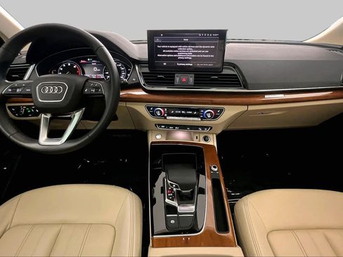 Used 2023 Audi Q5 2.0T Premium AWD/4WD image 16