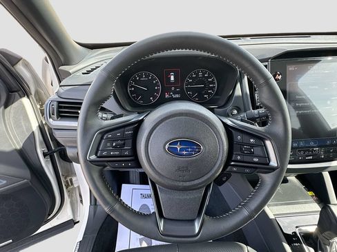Used 2025 Subaru Forester Limited AWD/4WD image 11