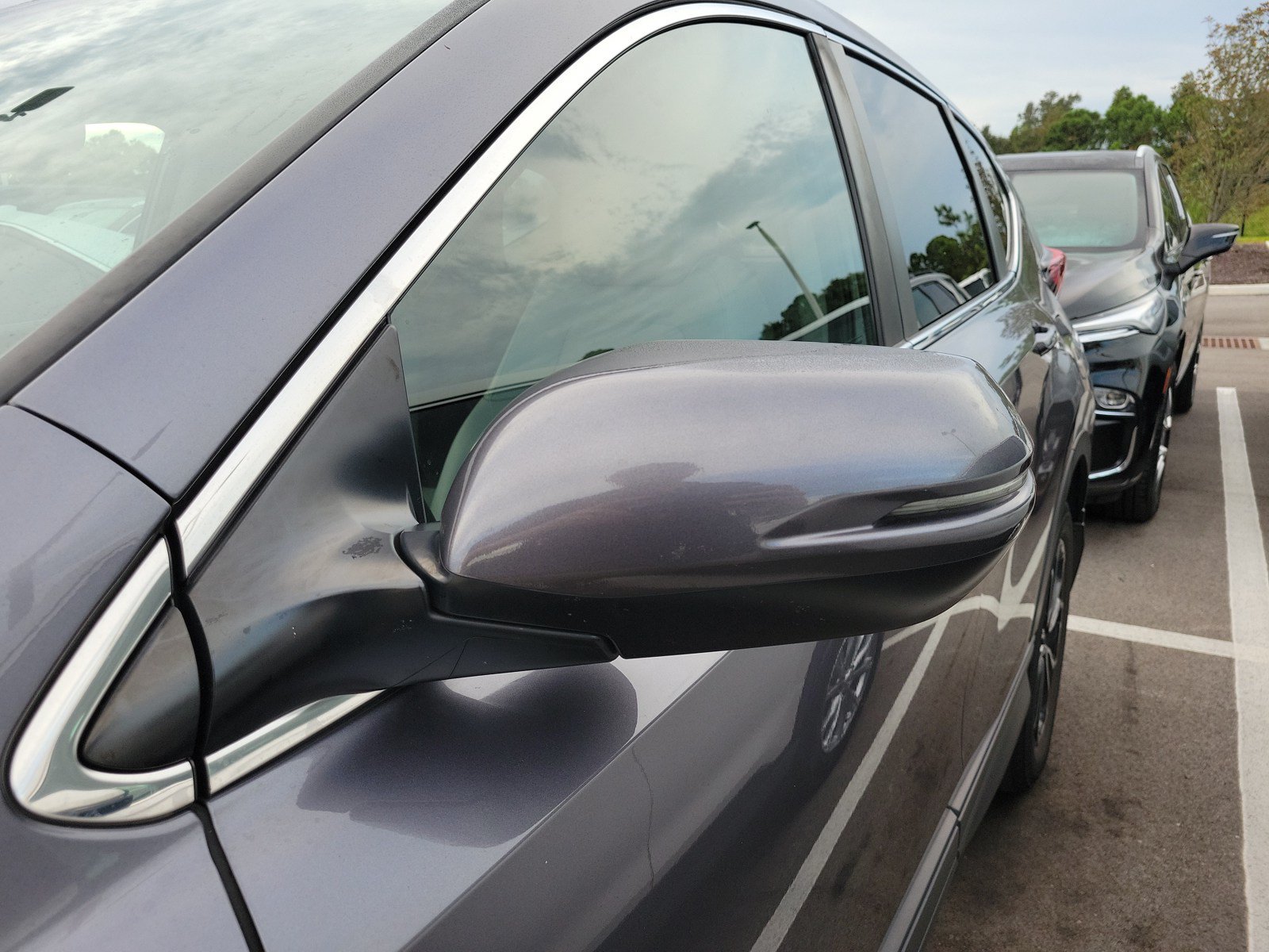 Used 2021 Honda CR-V EX-L image 7