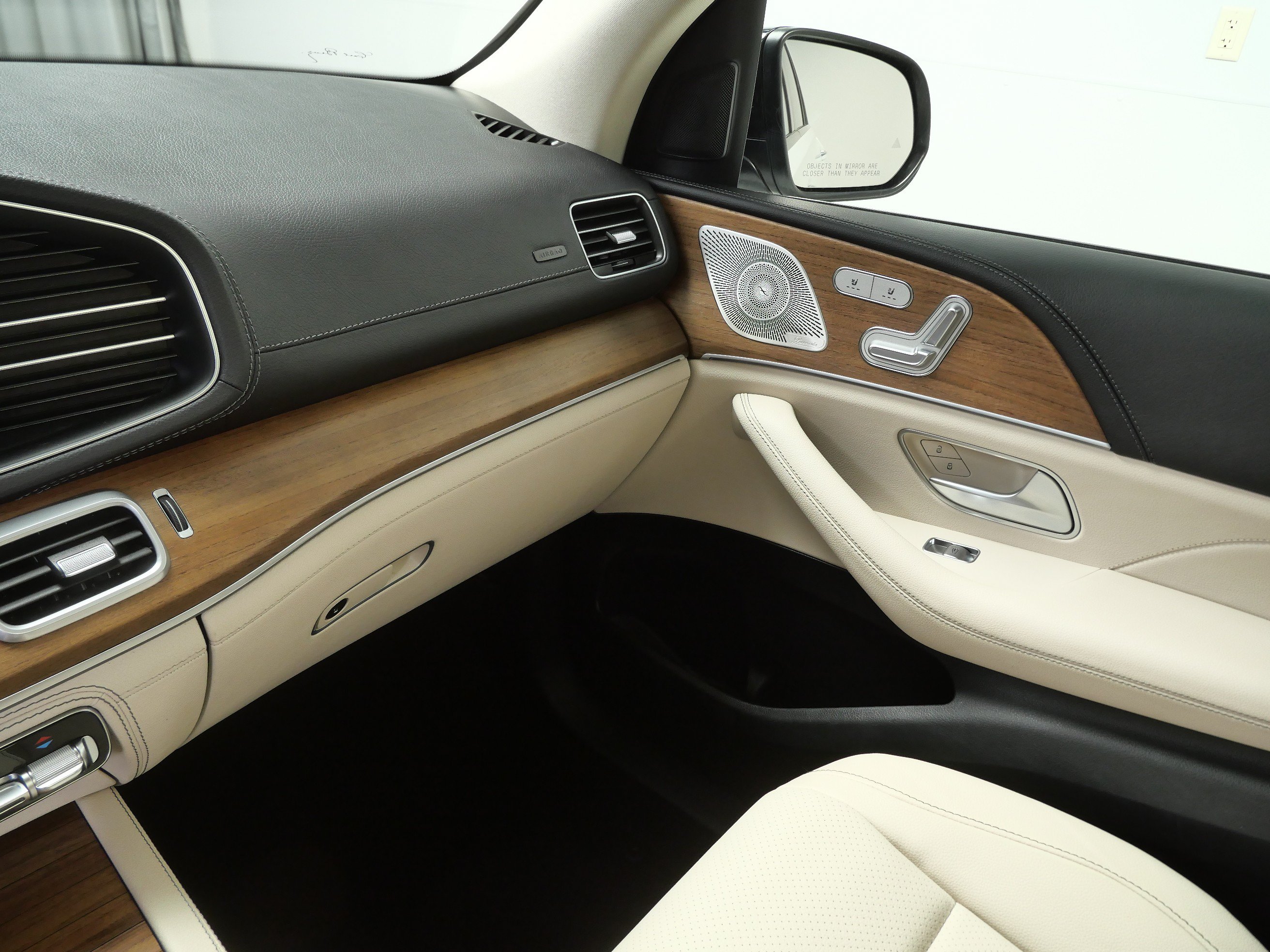 Certified 2023 Mercedes-Benz GLE 350 4MATIC w/ AMG Line Exterior image 20