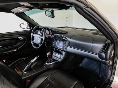 Used 2000 Porsche 911 Cabriolet image 14