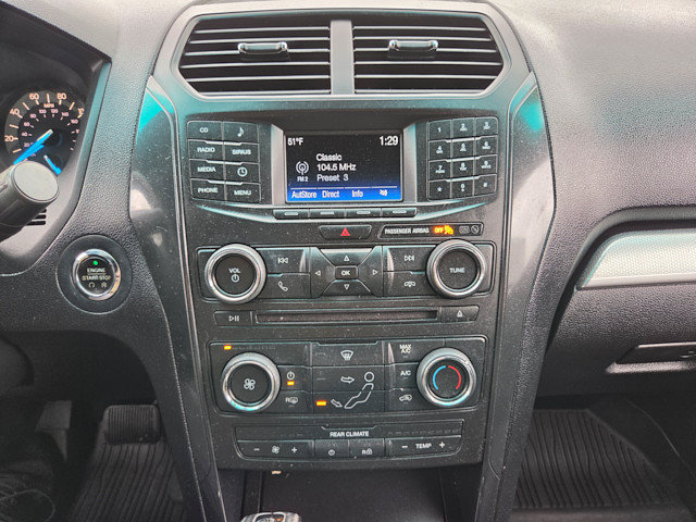 Used 2017 Ford Explorer XLT AWD/4WD image 19