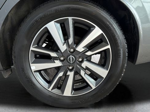 Certified 2024 Nissan Versa SV FWD image 24