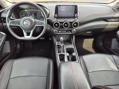 Used 2023 Nissan Sentra SR w/ SR Premium Package FWD image 24