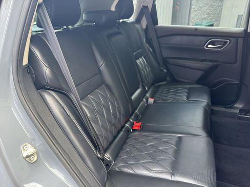 Certified 2023 Nissan Rogue Platinum w/ Platinum Premium Package image 14