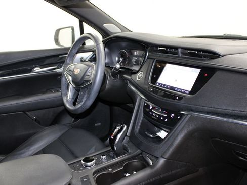 Used 2024 Cadillac XT5 Premium Luxury FWD image 24