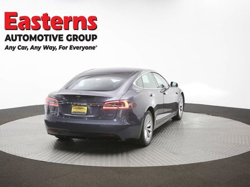 Used 2018 Tesla Model S 75D AWD/4WD image 30