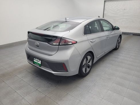 Used 2020 Hyundai Ioniq Limited FWD image 9