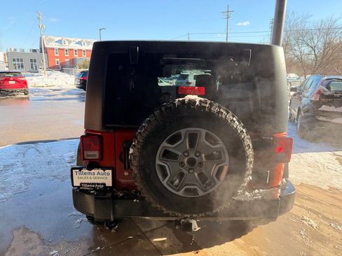 Used 2014 Jeep Wrangler Unlimited Rubicon w/ Dual Top Group image 6