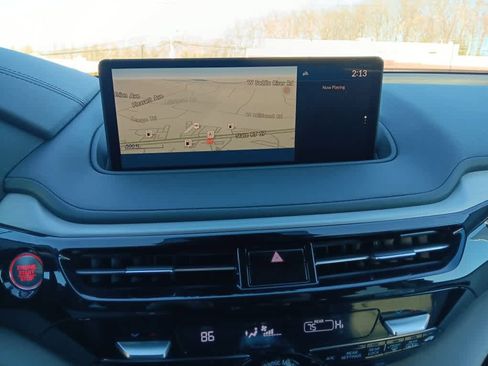 Used 2023 Acura MDX SH-AWD w/ Technology Package image 26