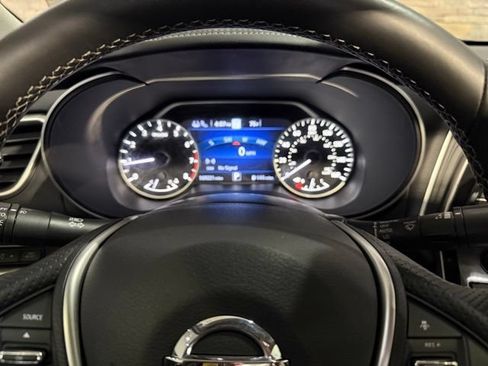 Used 2022 Nissan Maxima Platinum w/ Sport Mat Group FWD image 16