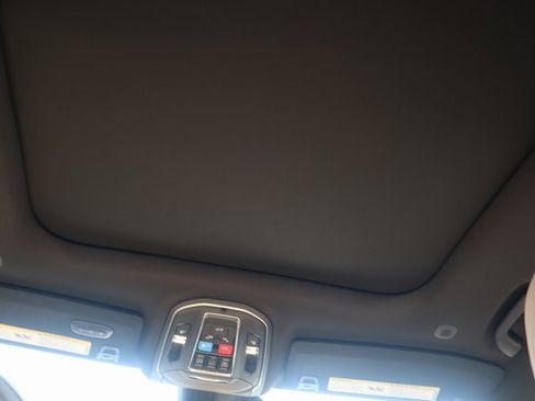 New 2025 Jeep Grand Cherokee Limited image 6