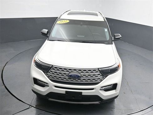 Used 2022 Ford Explorer Limited w/ Equipment Group 301A image 17