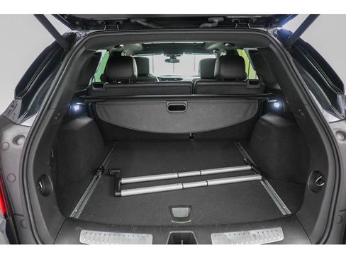 Used 2021 Cadillac XT5 Premium Luxury image 49