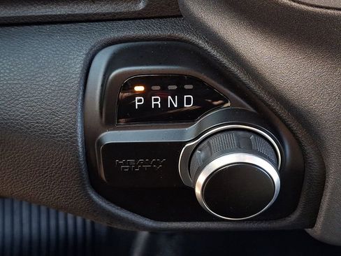 Used 2024 RAM 2500 Tradesman w/ Chrome Appearance Group image 12