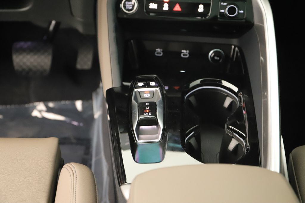 New 2026 Audi Q5 Premium Plus AWD/4WD image 21