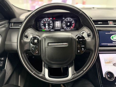 Used 2018 Land Rover Range Rover Velar AWD/4WD image 17