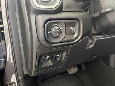 New 2022 RAM 1500 Big Horn image 35