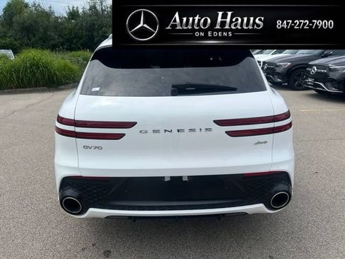 Used 2022 Genesis GV70 2.5T w/ Sport Prestige Package AWD/4WD image 6