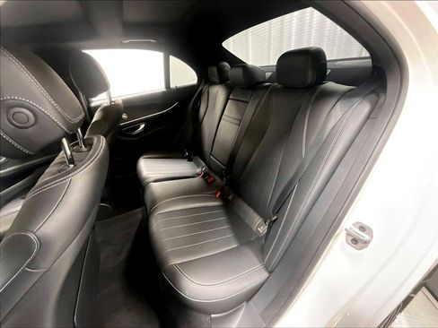 Used 2022 Mercedes-Benz E 350 Sedan image 31