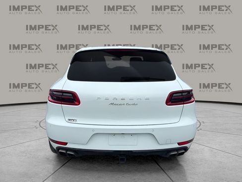 Used 2017 Porsche Macan Turbo AWD/4WD image 4