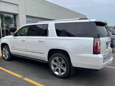 Used 2018 GMC Yukon XL Denali w/ Open Road Package AWD/4WD image 9