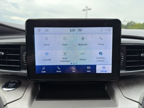 Used 2022 Ford Explorer Timberline w/ Timberline Technology Package AWD/4WD image 31