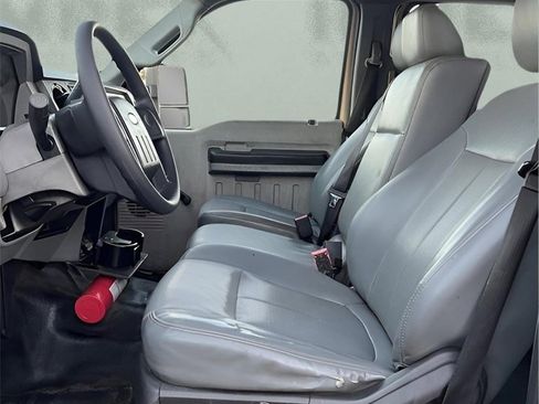 Used 2013 Ford F450 XL w/ Snow Plow Prep Pkg image 12