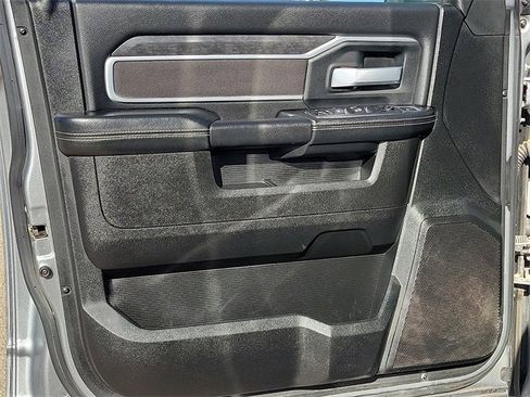 Used 2024 RAM 3500 Lone Star image 11