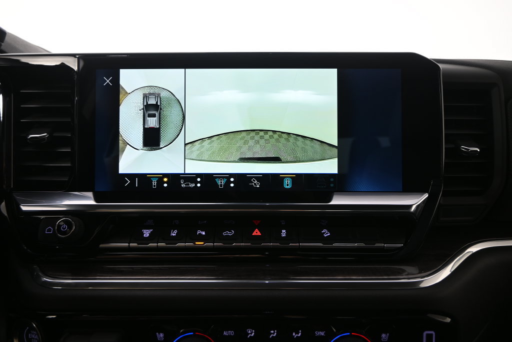 Used 2025 Chevrolet Silverado 3500 LTZ w/ LTZ Premium Package AWD/4WD image 29