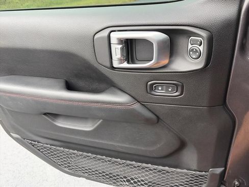 Used 2019 Jeep Wrangler Rubicon AWD/4WD image 23