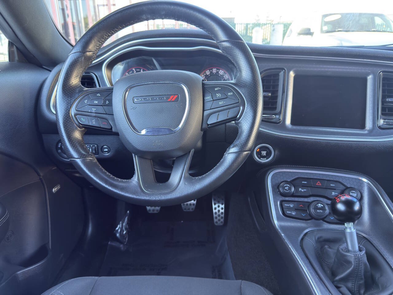 Used 2016 Dodge Challenger R/T w/ Driver Convenience Group RWD image 15