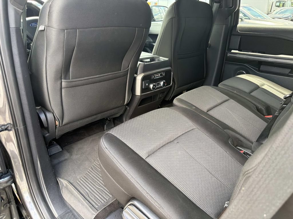 Used 2019 Ford Expedition XLT AWD/4WD image 15