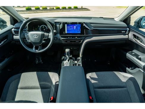 Used 2026 Toyota Camry LE FWD image 20