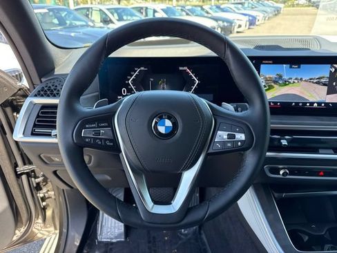 Used 2026 BMW X5 sDrive40i w/ Premium Package RWD image 22