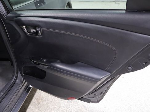 Used 2013 Toyota Avalon XLE FWD image 22