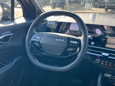 New 2026 Kia Sportage X-Line AWD/4WD image 16