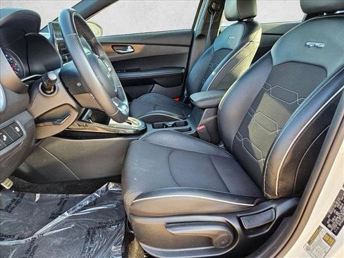 Used 2022 Kia Forte GT-Line w/ GT-Line Technology Package FWD image 16