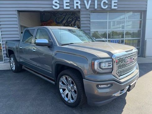 Used 2018 GMC Sierra 1500 Denali w/ Denali Ultimate Package AWD/4WD image 4