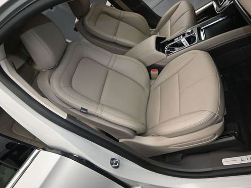 Used 2024 Lincoln Corsair Reserve FWD image 14