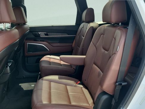 Used 2023 Kia Telluride SX FWD image 10