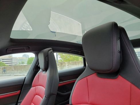 Used 2025 Porsche Taycan 4S image 14